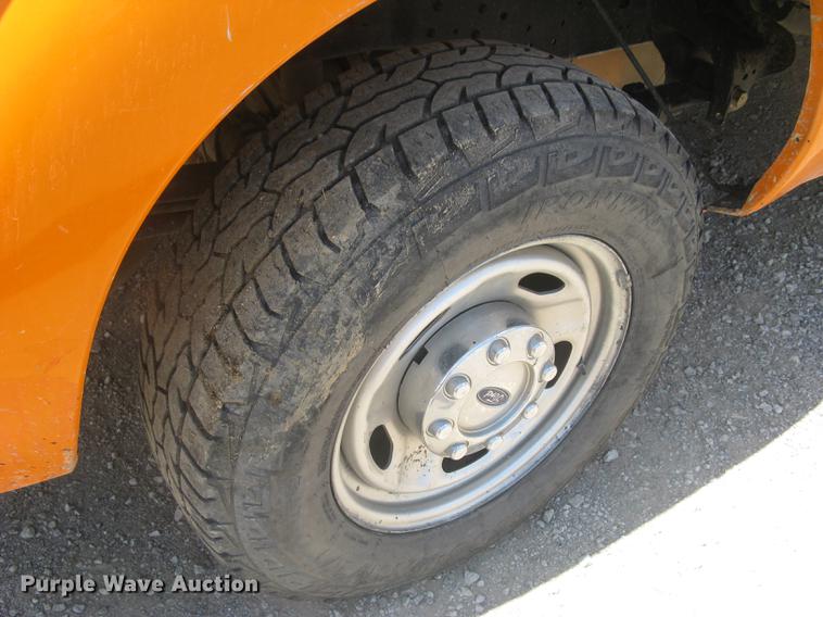 image for item DC1359 2013 Ford F250 Super Duty XL SuperCab pickup truck