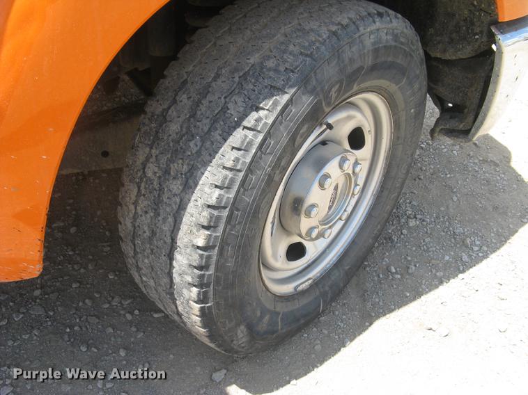 image for item DC1359 2013 Ford F250 Super Duty XL SuperCab pickup truck