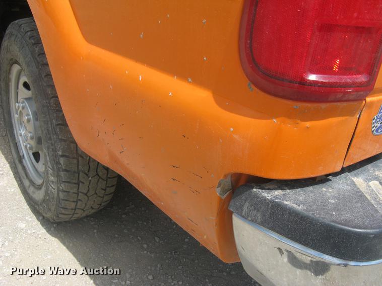 image for item DC1359 2013 Ford F250 Super Duty XL SuperCab pickup truck