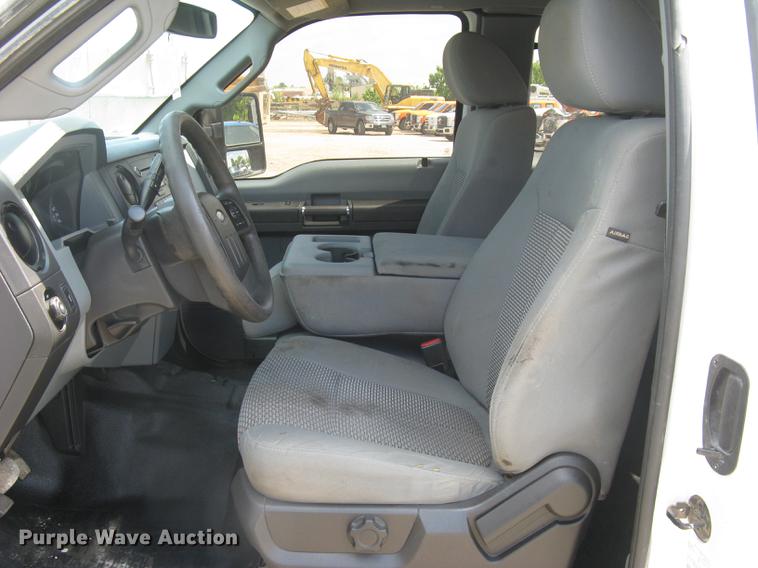 image for item DC1360 2016 Ford F250 Super Duty XL SuperCab pickup truck