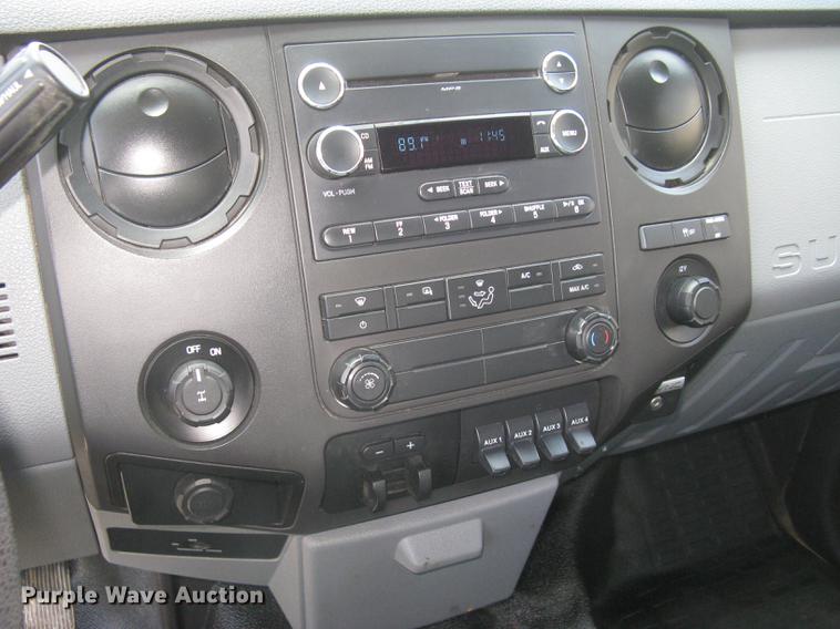 image for item DC1360 2016 Ford F250 Super Duty XL SuperCab pickup truck