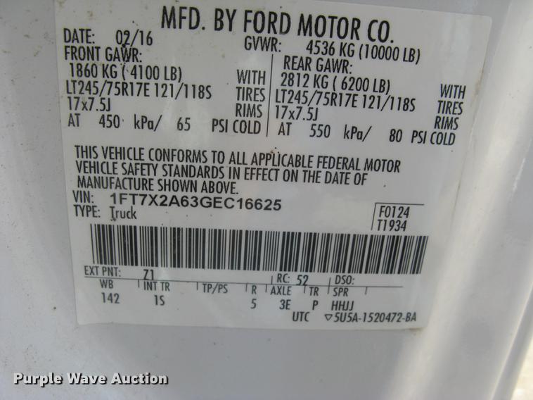 image for item DC1360 2016 Ford F250 Super Duty XL SuperCab pickup truck