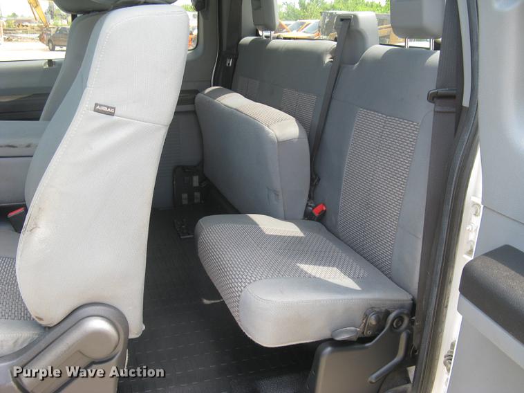 image for item DC1360 2016 Ford F250 Super Duty XL SuperCab pickup truck