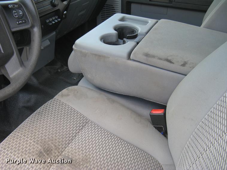 image for item DC1360 2016 Ford F250 Super Duty XL SuperCab pickup truck