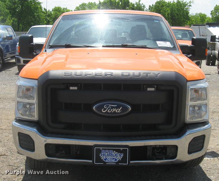 image for item DC1361 2014 Ford F250 Super Duty XL SuperCab pickup truck