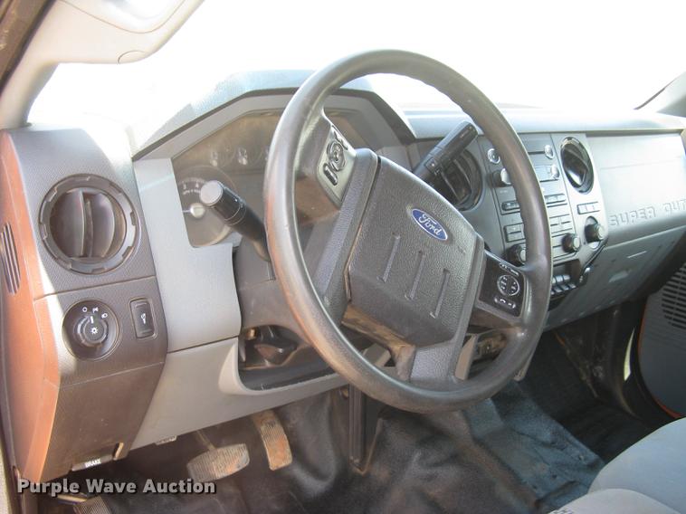 image for item DC1361 2014 Ford F250 Super Duty XL SuperCab pickup truck