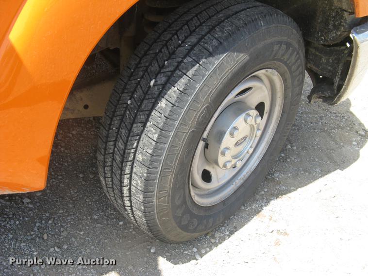 image for item DC1361 2014 Ford F250 Super Duty XL SuperCab pickup truck