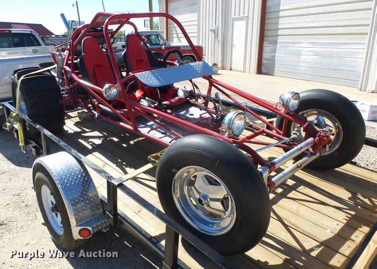 image for item DC5216 VW dune buggy and trailer
