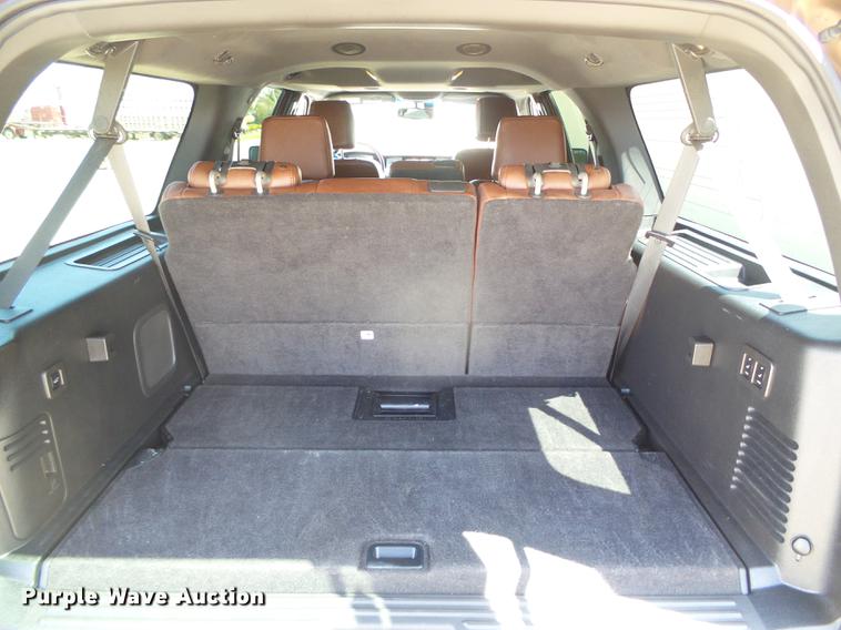 image for item DC5220 2011 Ford Expedition EL King Ranch SUV