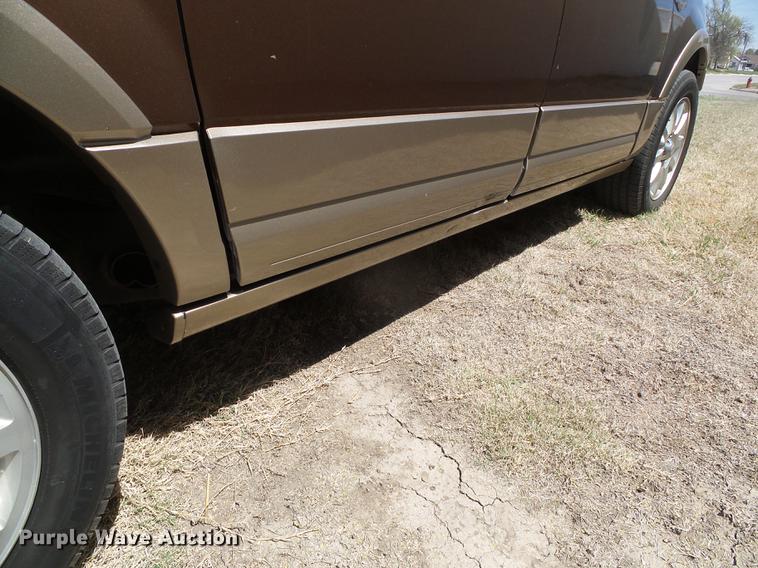 image for item DC5220 2011 Ford Expedition EL King Ranch SUV