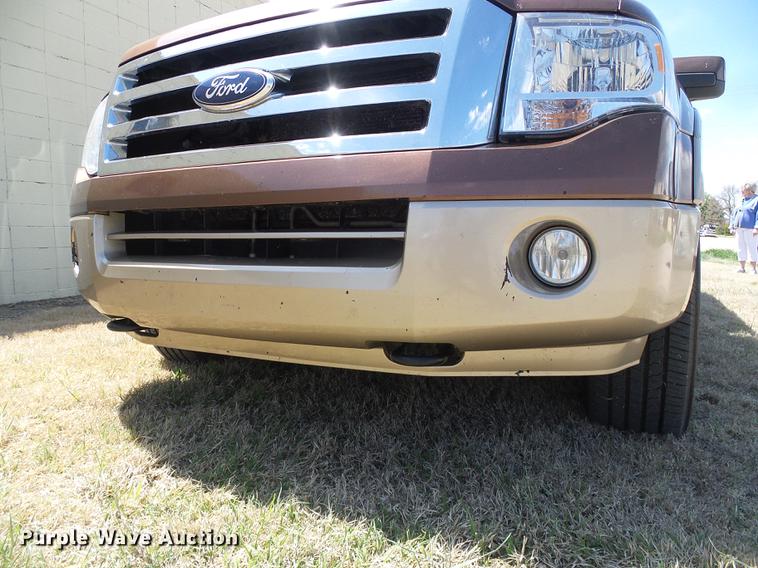 image for item DC5220 2011 Ford Expedition EL King Ranch SUV