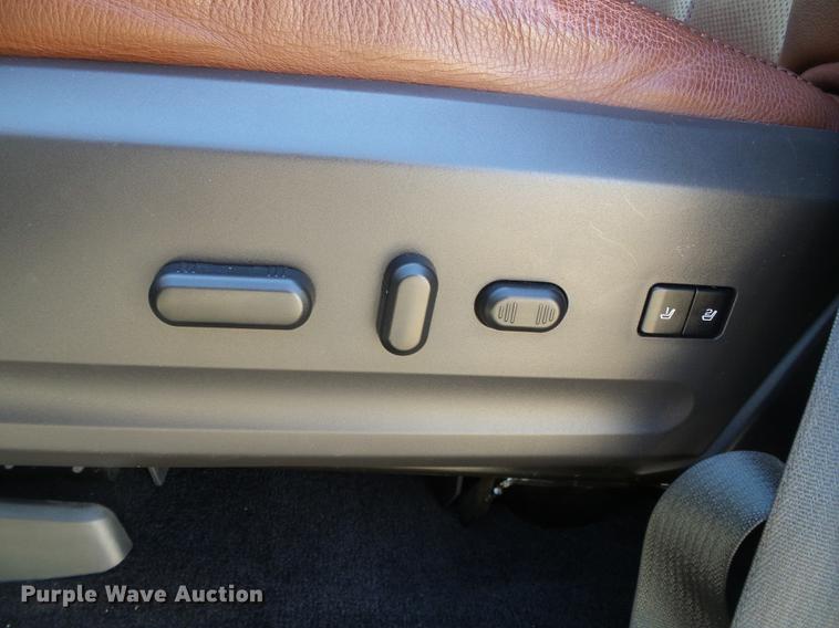 image for item DC5220 2011 Ford Expedition EL King Ranch SUV