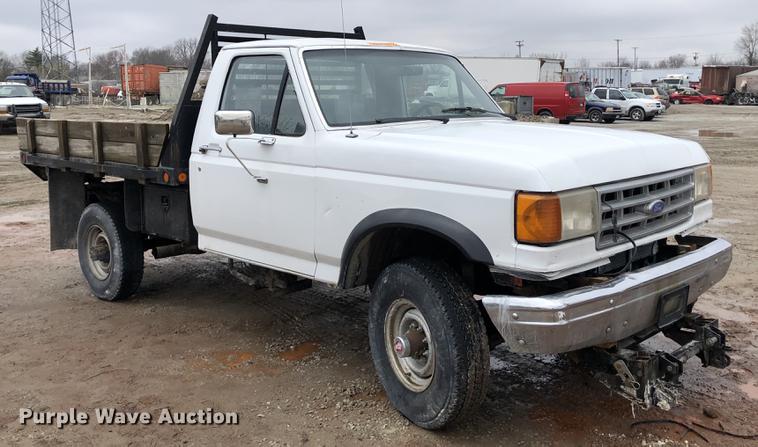 image for item DC8726 1989 Ford F350 bale bed pickup truck