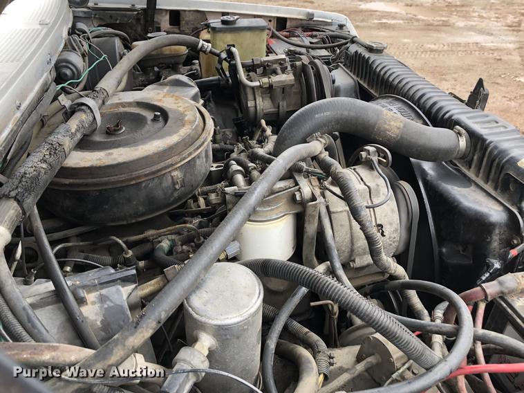 image for item DC8726 1989 Ford F350 bale bed pickup truck