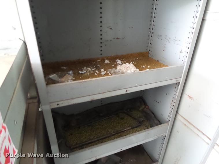 image for item DD2275 1975 GMC Value delivery truck