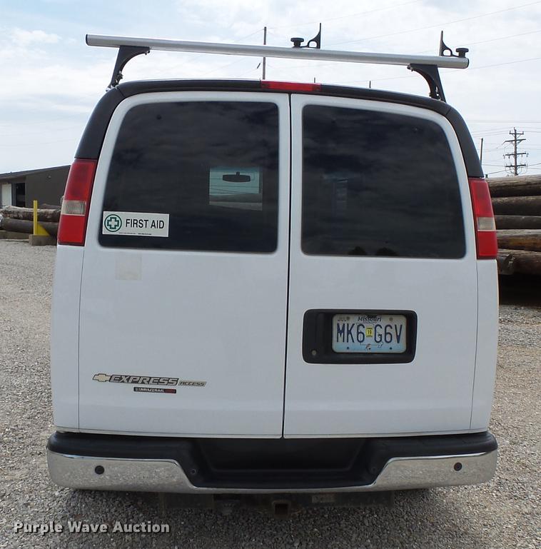 image for item DD2276 2013 Chevrolet Express 1500 van