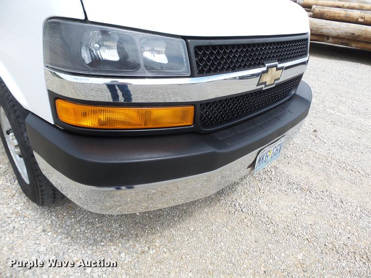 image for item DD2276 2013 Chevrolet Express 1500 van