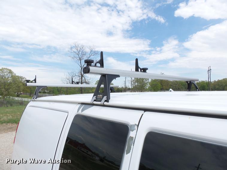 image for item DD2276 2013 Chevrolet Express 1500 van