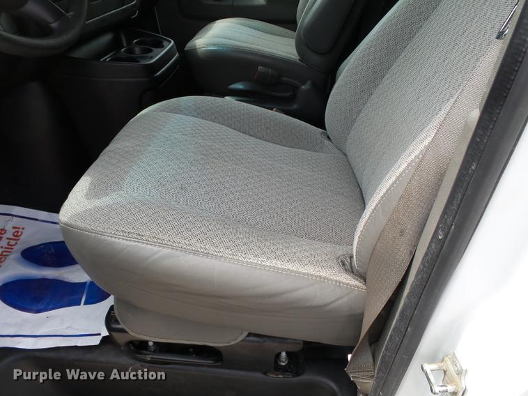 image for item DD2276 2013 Chevrolet Express 1500 van