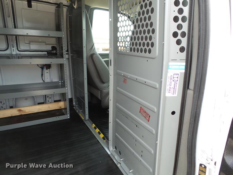 image for item DD2276 2013 Chevrolet Express 1500 van