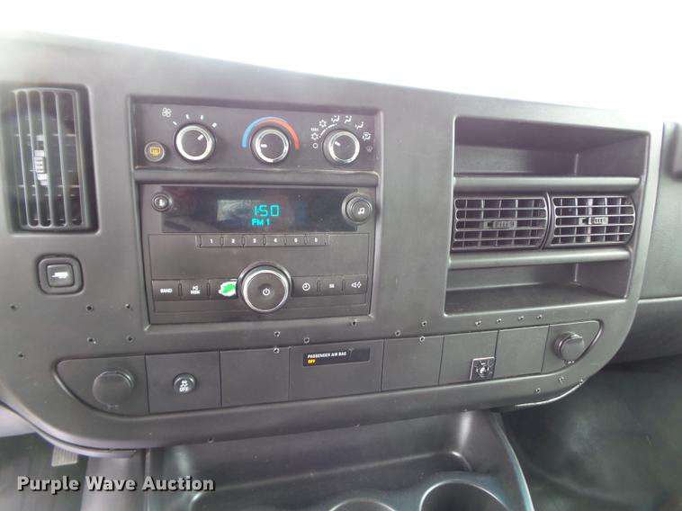 image for item DD2276 2013 Chevrolet Express 1500 van