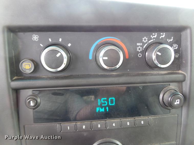 image for item DD2276 2013 Chevrolet Express 1500 van