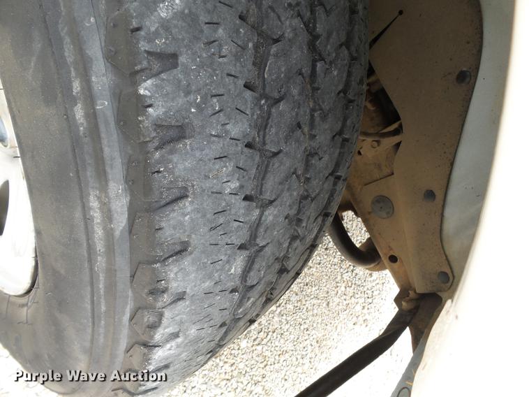 image for item DD2276 2013 Chevrolet Express 1500 van