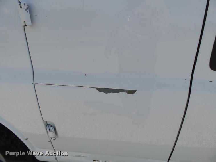 image for item DD2277 2006 Chevrolet Express 1500 van