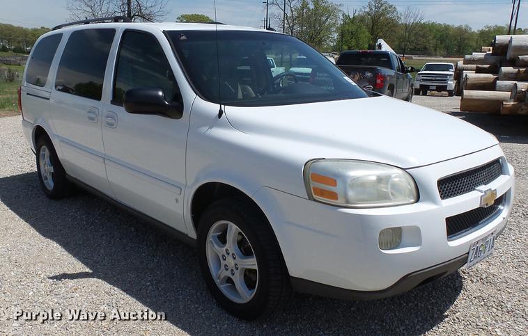 image for item DD2278 2006 Chevrolet Uplander van