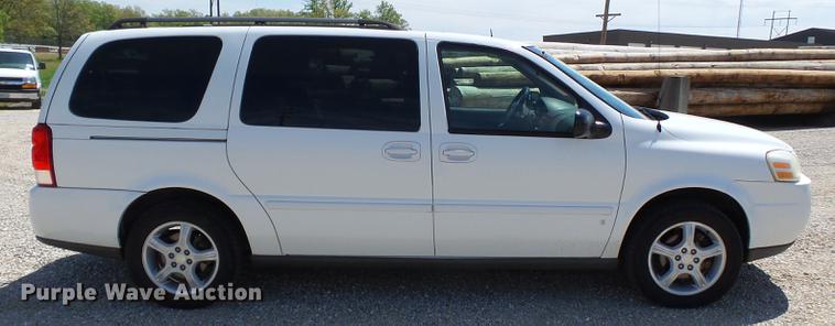 image for item DD2278 2006 Chevrolet Uplander van