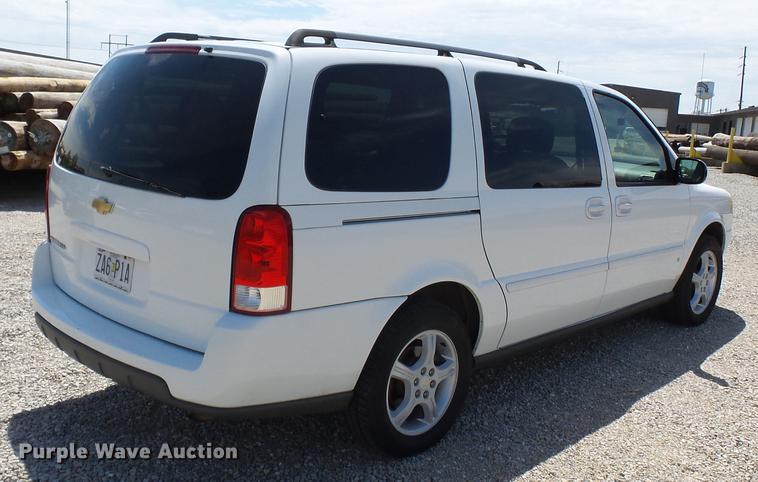 image for item DD2278 2006 Chevrolet Uplander van