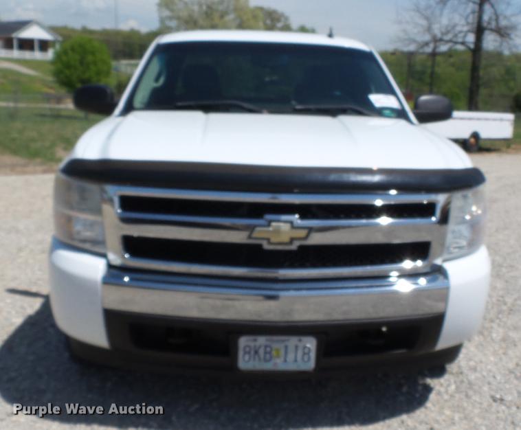image for item DD2279 2007 Chevrolet Silverado 1500 Ext. Cab pickup truck