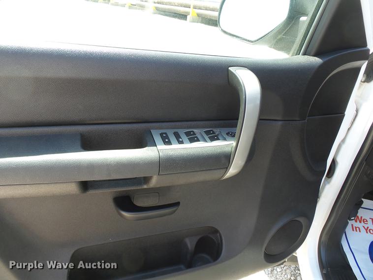 image for item DD2279 2007 Chevrolet Silverado 1500 Ext. Cab pickup truck