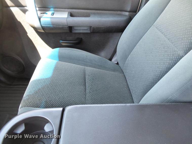 image for item DD2279 2007 Chevrolet Silverado 1500 Ext. Cab pickup truck