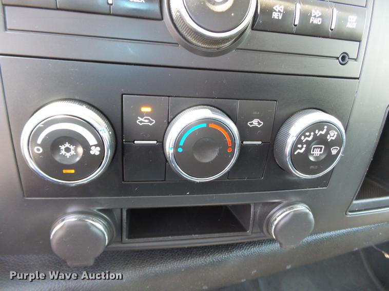 image for item DD2279 2007 Chevrolet Silverado 1500 Ext. Cab pickup truck