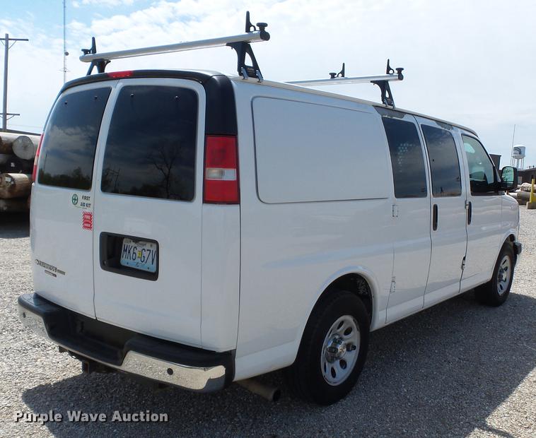 image for item DD2281 2013 Chevrolet Express 1500 van
