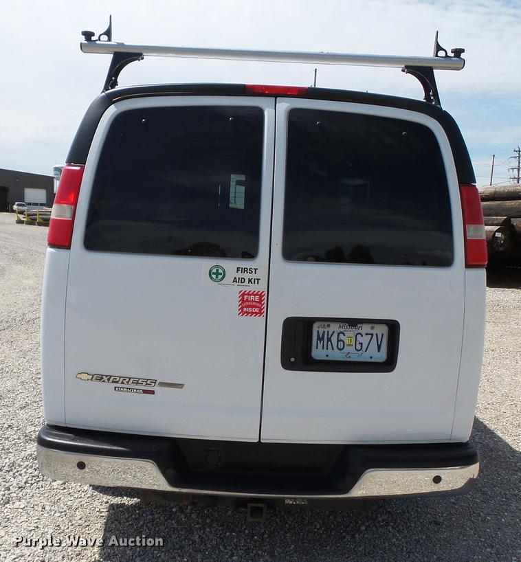 image for item DD2281 2013 Chevrolet Express 1500 van