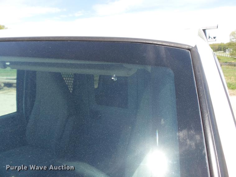 image for item DD2281 2013 Chevrolet Express 1500 van