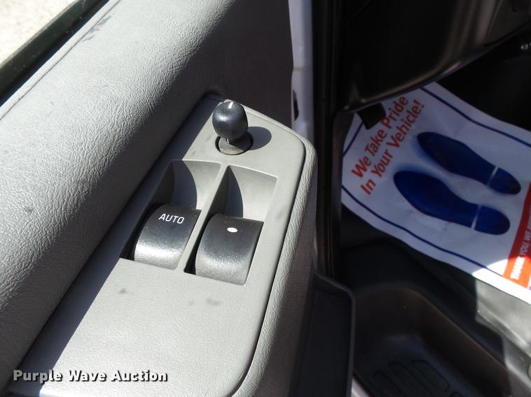 image for item DD2281 2013 Chevrolet Express 1500 van