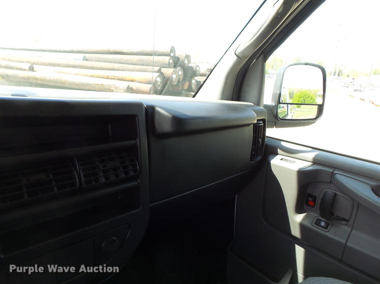 image for item DD2281 2013 Chevrolet Express 1500 van