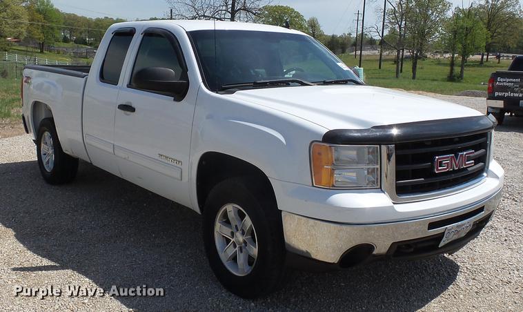 image for item DD2282 2010 GMC Sierra 1500 Ext. Cab pickup truck