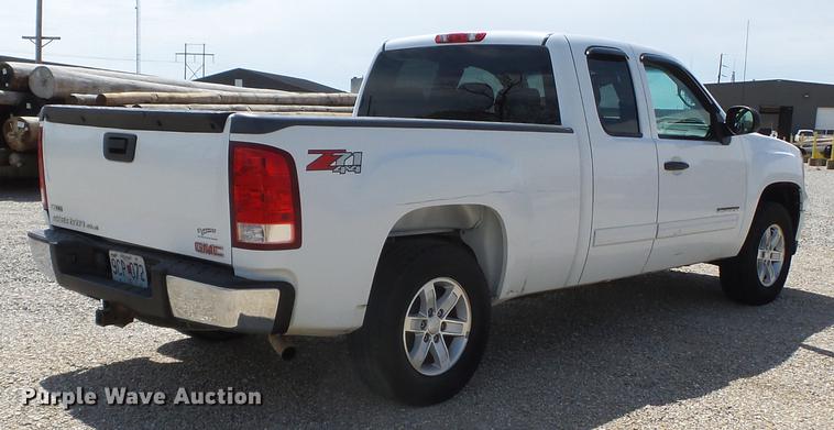 image for item DD2282 2010 GMC Sierra 1500 Ext. Cab pickup truck