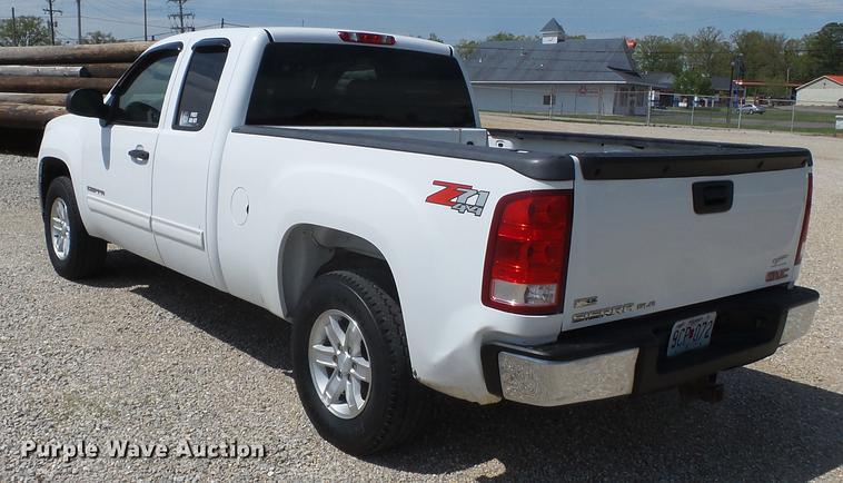 image for item DD2282 2010 GMC Sierra 1500 Ext. Cab pickup truck