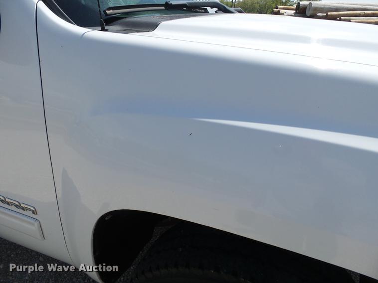 image for item DD2282 2010 GMC Sierra 1500 Ext. Cab pickup truck