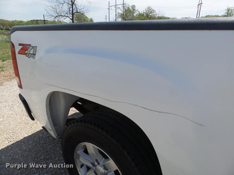 image for item DD2282 2010 GMC Sierra 1500 Ext. Cab pickup truck