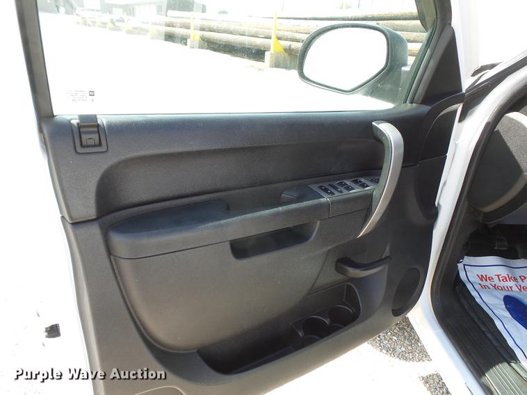 image for item DD2282 2010 GMC Sierra 1500 Ext. Cab pickup truck