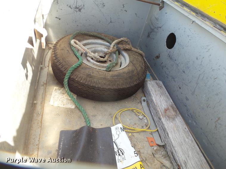 image for item DD2283 1979 AB Chance H/S 69KV Hot Stick utility trailer