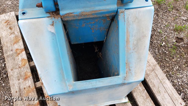 image for item DD4119 Pride of the Farm livestock tank