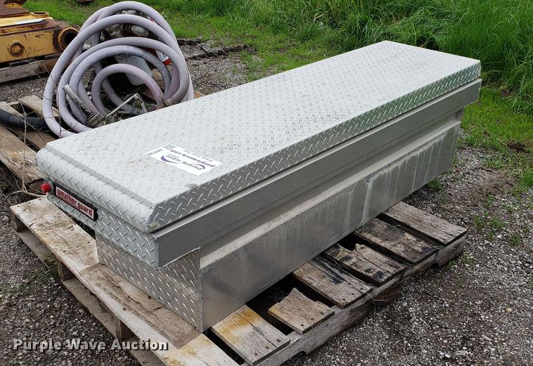 image for item DD4120 (4) toolboxes