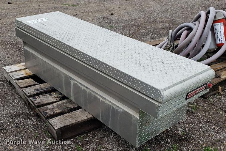 image for item DD4120 (4) toolboxes